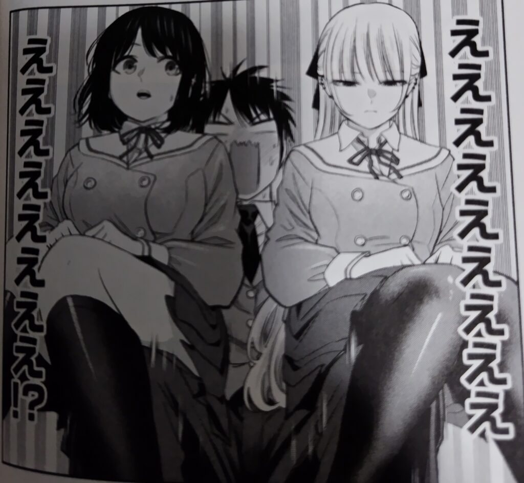 コミックス『幼馴染とはラブコメにならない』1巻より。なぜか教室でえーゆーの膝に座る汐と灯。