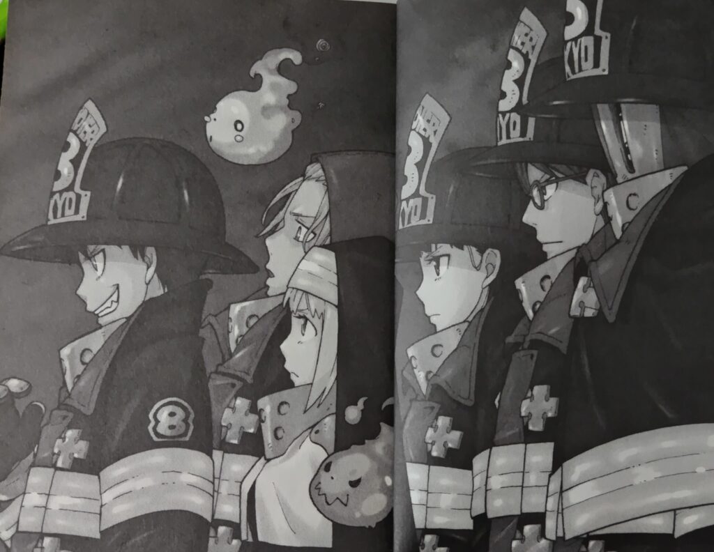 『炎炎ノ消防隊』コミックス1巻より。第８特殊消防隊員一堂。